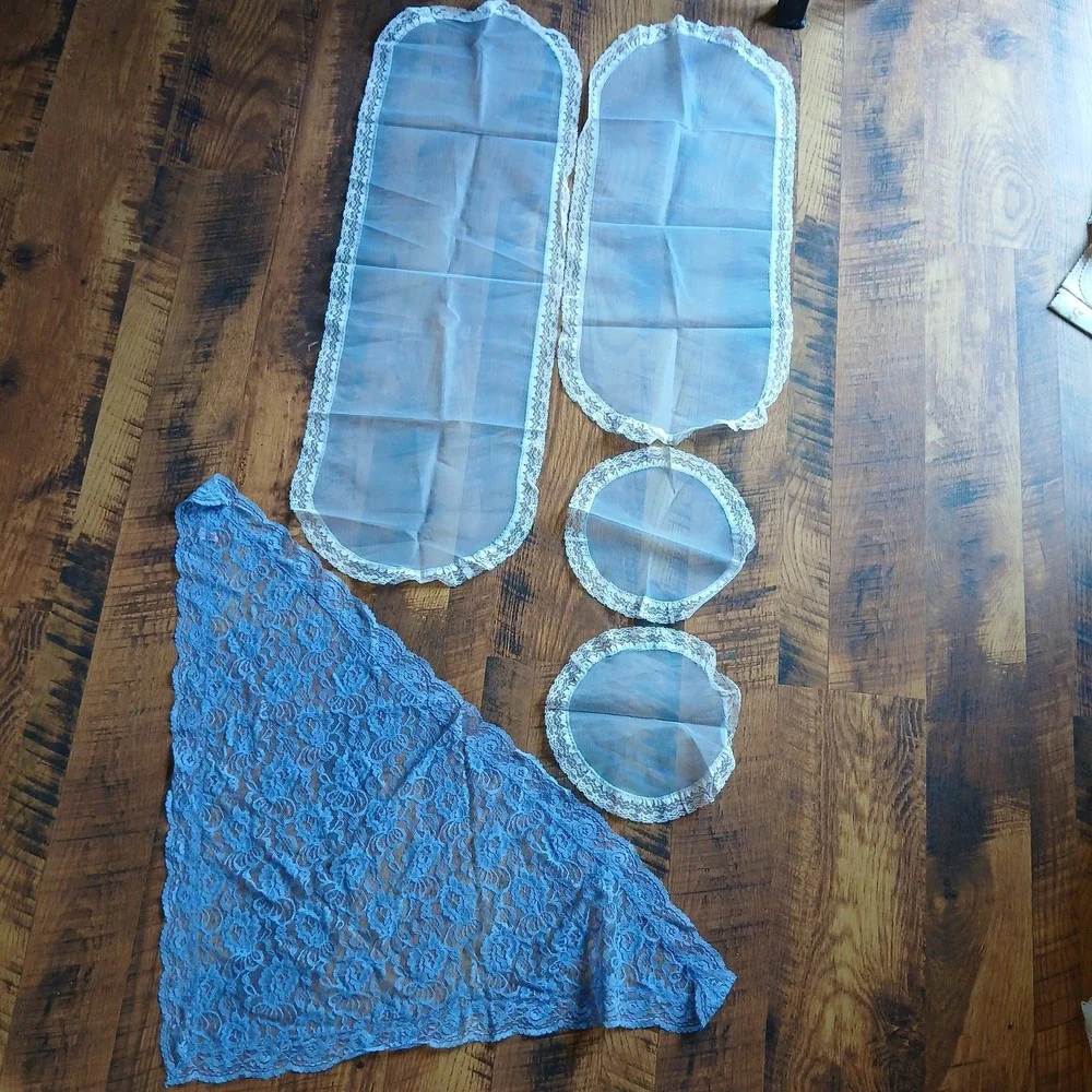 Vintage Linen Cutter Lot Dresser Scarves Runners Cottagecore  Crochet Lace
